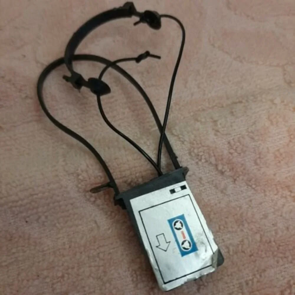 Vtg 1980s Mattel Barbie Walkman Portable Cassette Player  Headphones Black